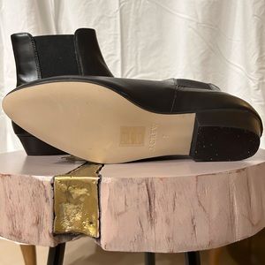 Jcrew Black Leather Chelsea Boots, never worn